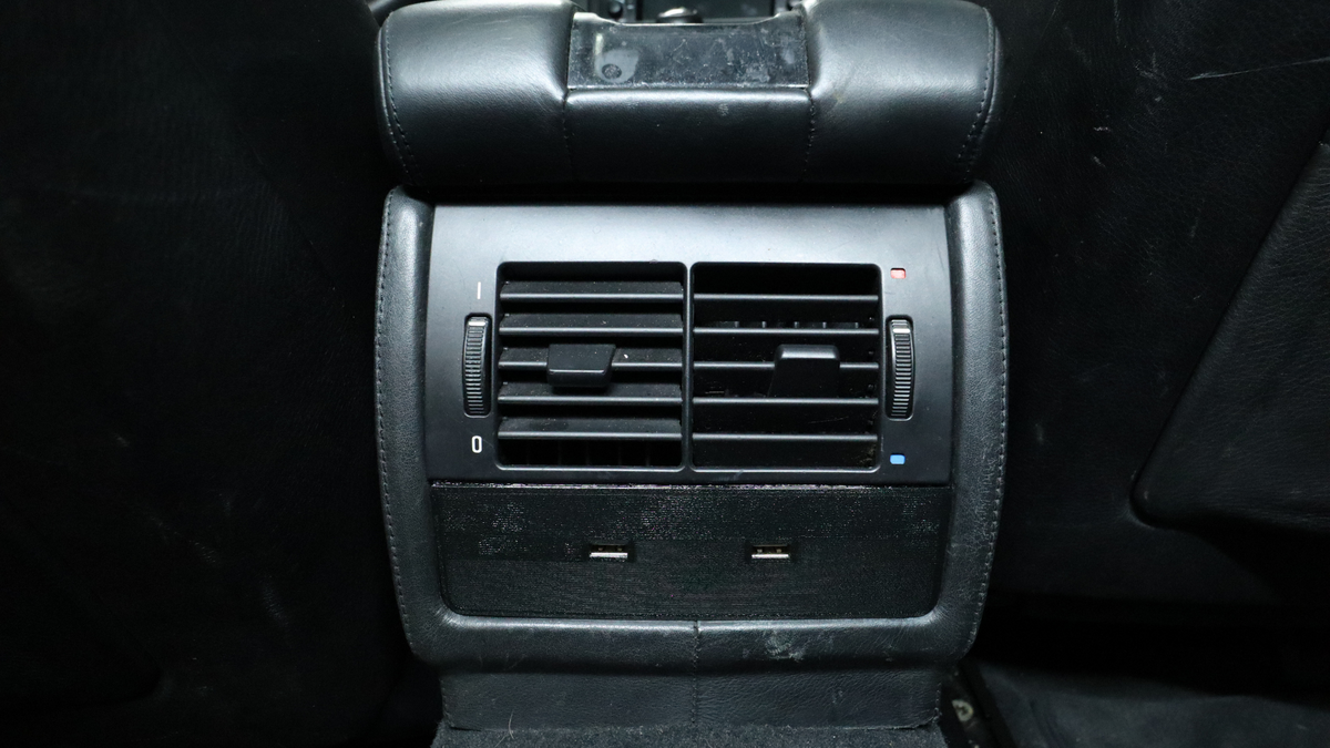 E39 USB Power Retrofit Kit – The Bimmer Barn
